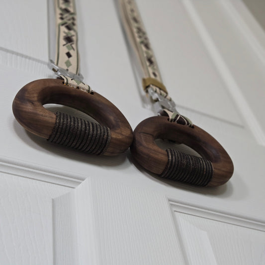 How to hang your Tree Ring Home Gym from a door.